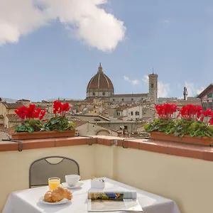 Dei Guelfi Bed and breakfast