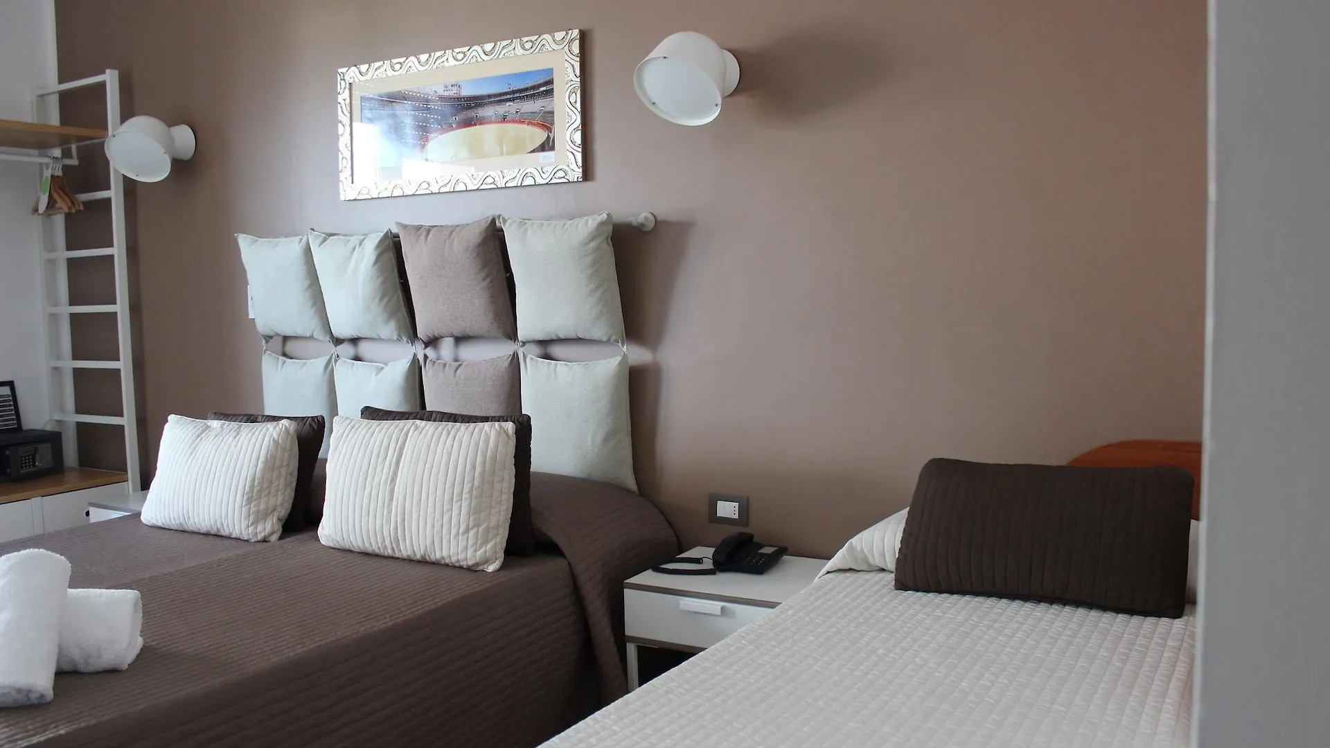 Hotel Franchi Florens 3*,